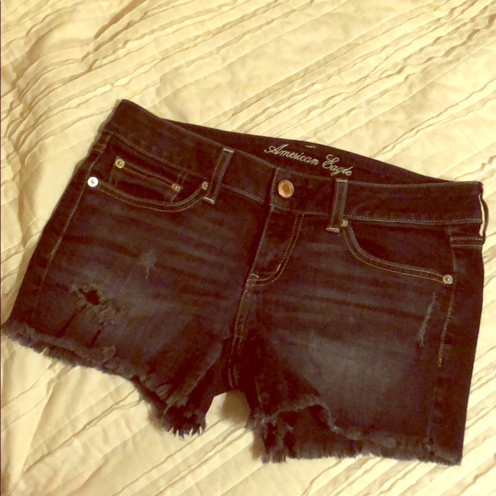 American eagle distressed shorts
